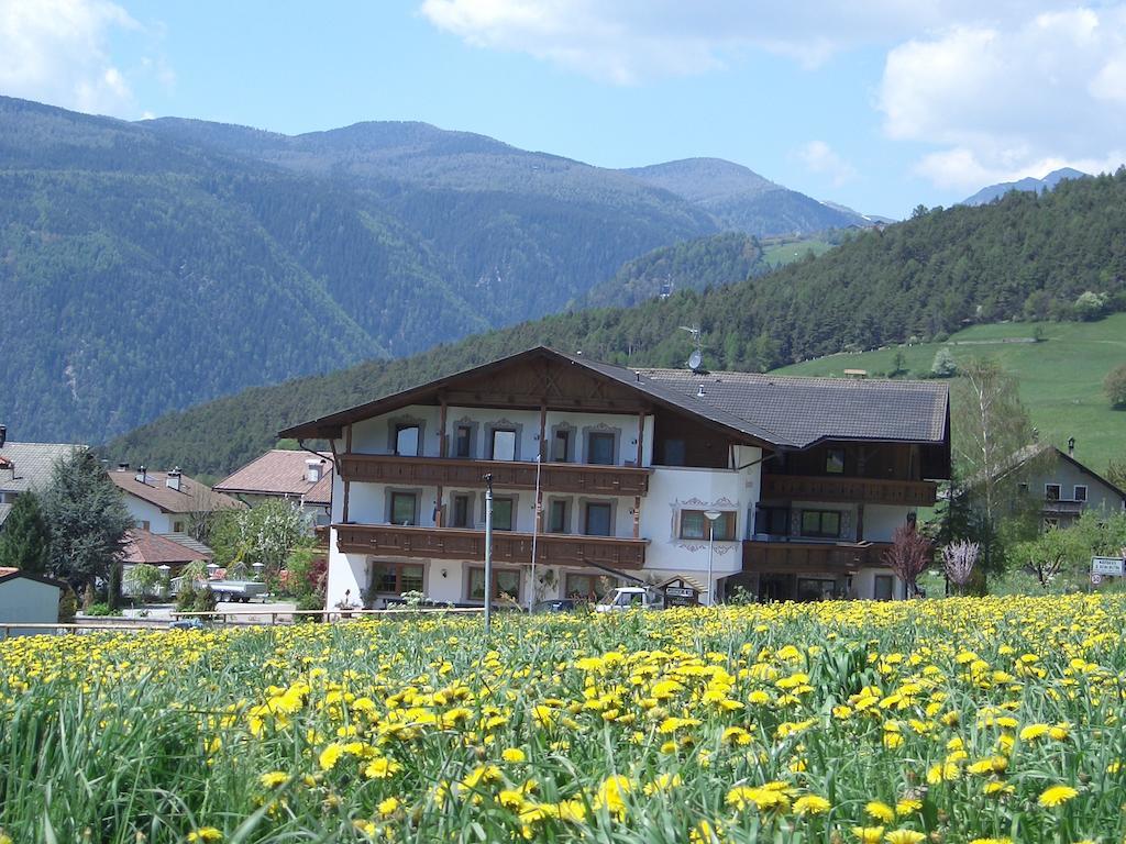 Hotel Rosenheim Rodengo Exterior foto